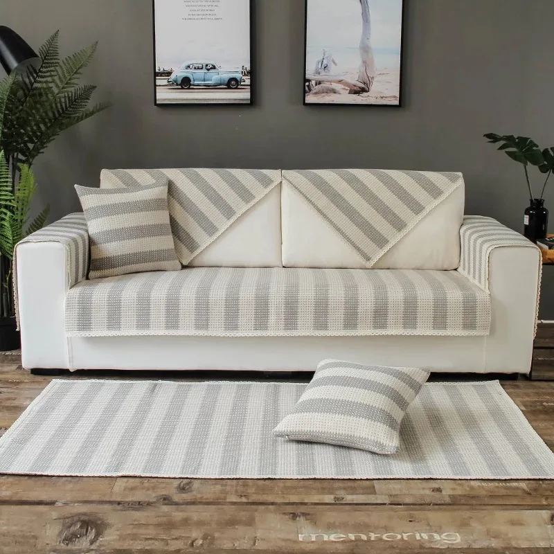 Coarse Stripe Pattern Woven Rug representative image